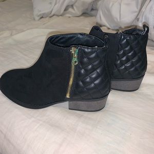 Steve Madden booties